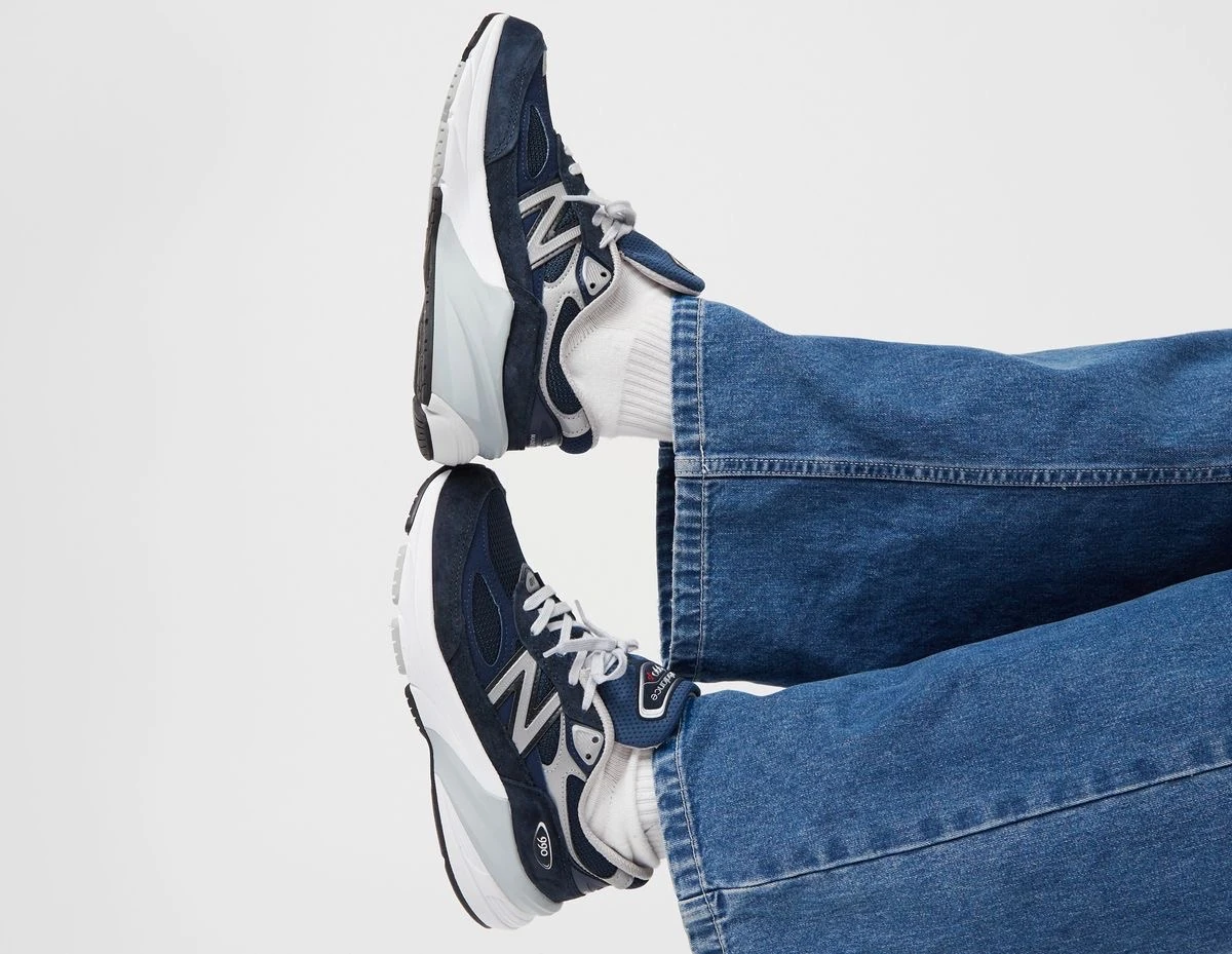 New Balance 990 V6 Dark Blue